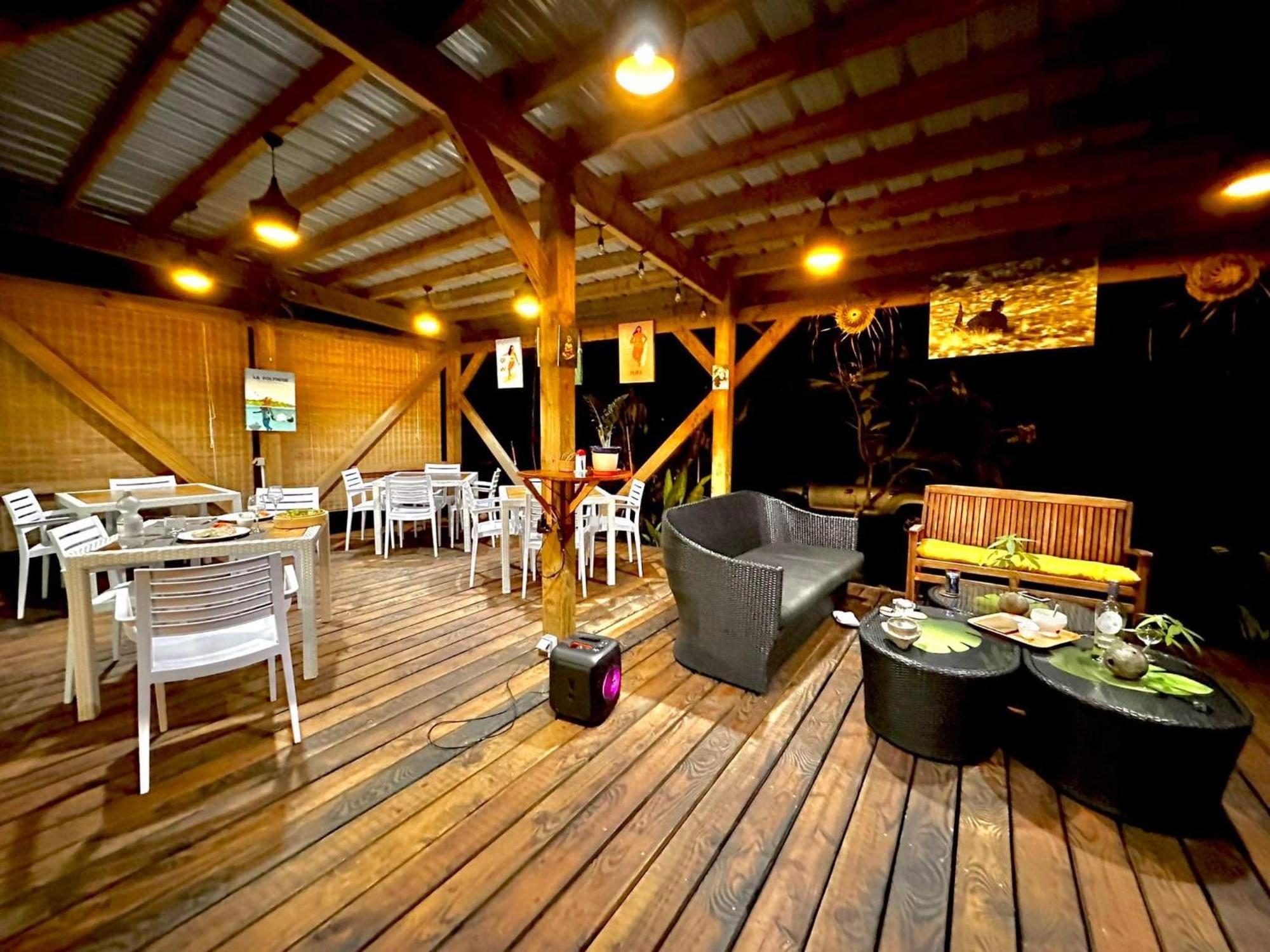 Manomano Lodge Papara Buitenkant foto